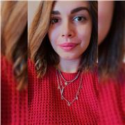 Laureata in Biologia impartisce lezioni di Biologia e Chimica